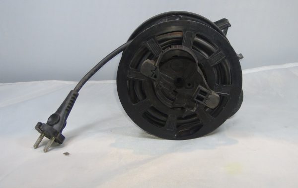 چگونگی تعمیر سیم جمع کن جاروبرقی