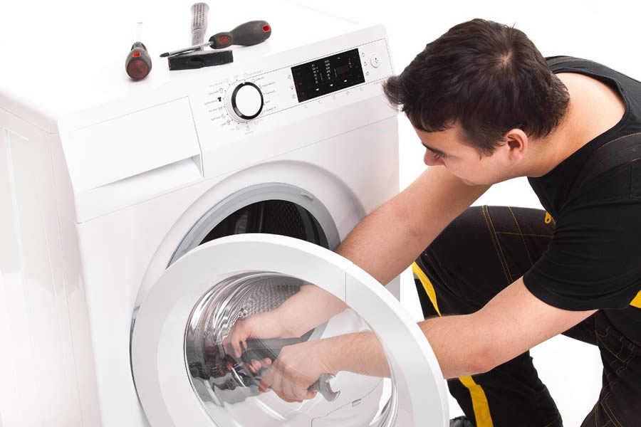      ماشین لباسشویی خیلی پر سر و صدا است